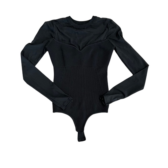 Express Mesh Detail Thong Bodysuit - Picture 3 of 8